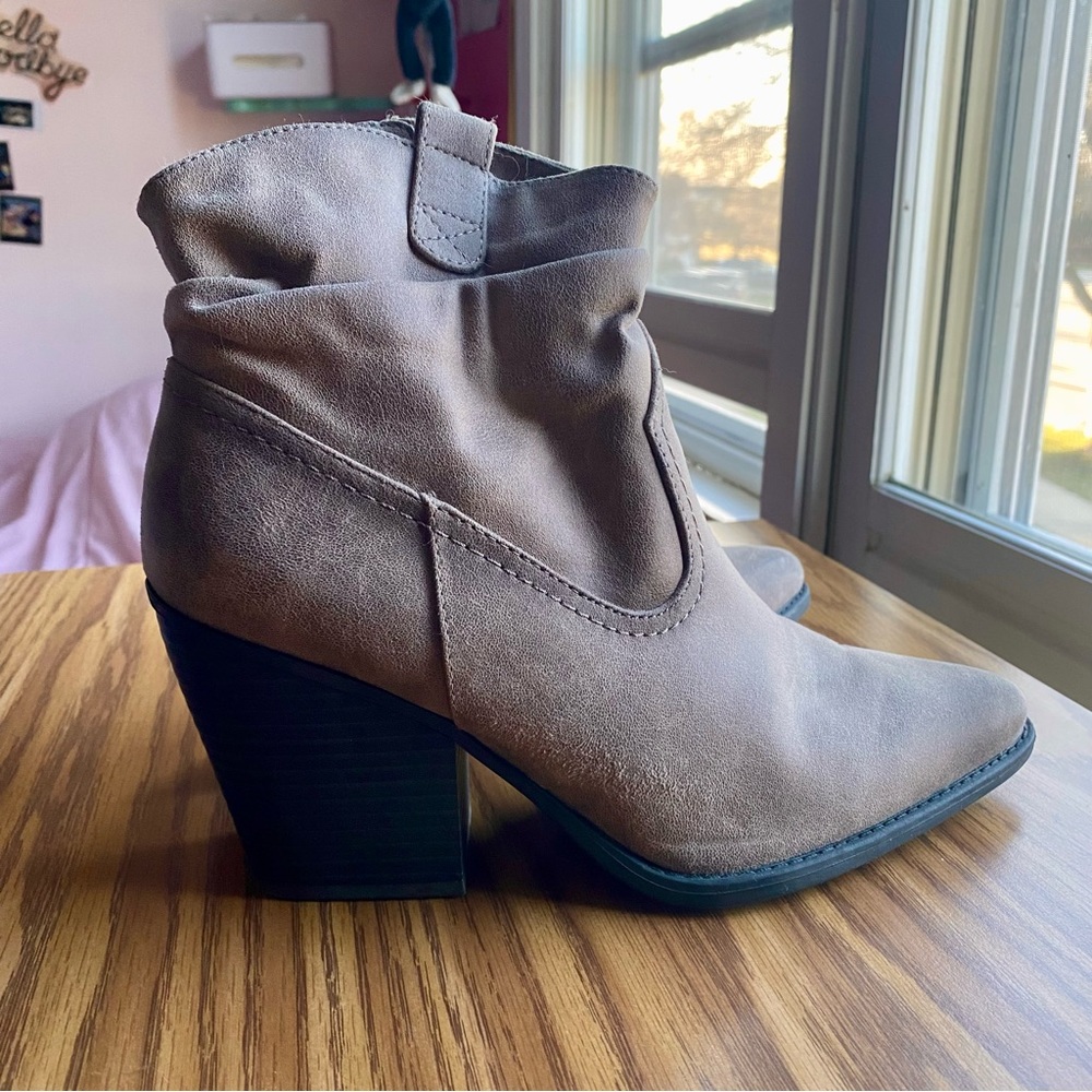 Sole Naturalizer Western Cowboy Booties - Faux Suede Slouchy Chunky Heel